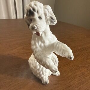 Vintage Lefton Poodle Porcelain Ceramic Sitting Dog 4909 Figurine 7 1/2" Japan